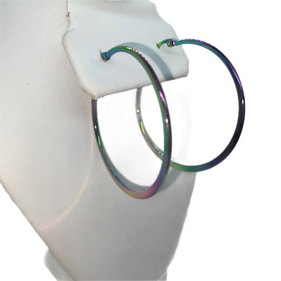 New NWT Multicolored Rainbow Metallic Hoop 2" Earrings - Picture 2 of 6